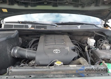 2013 Toyota Tundra Double Cab Sr5 z USA, uszkodzony, nr VIN 5TFUM5F15DX048271